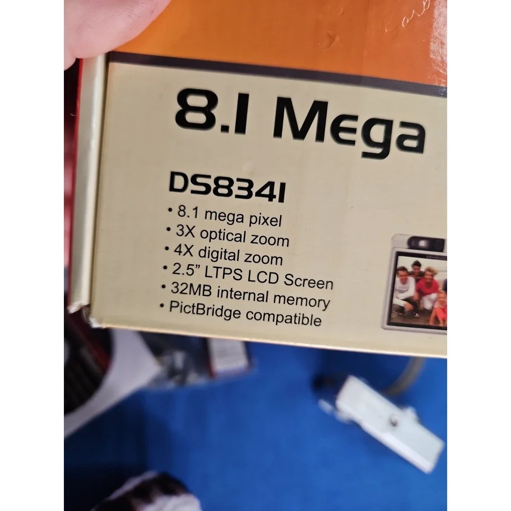 AKAI Digital Camera DS8341 8.1 Mega Pixel Tested Works 8.1mp